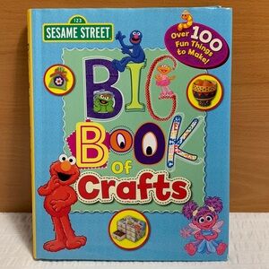 Sesame Street Big Book of Crafts by Children’s Television Workshop and Parragon